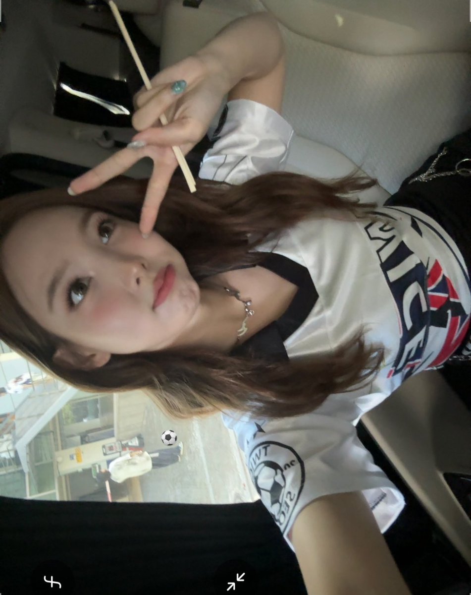 “かな” tweet media