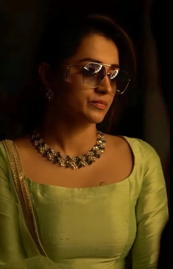INDACTRESSPIC's tweet photo. This Week Gonna Watch My Queen #TrishaKrishnan through #Brinda already started Watching #BrindaOnSonyLIV
#SouthIndianBeauty #TollywoodActress
#TrishaFans #GorgeousTrisha
#QueenofHearts #Trisha
#TrishaLove #TrishaKrishnanhot
#StylishDiva #TrishaForever https://t.co/jOGolXclAa