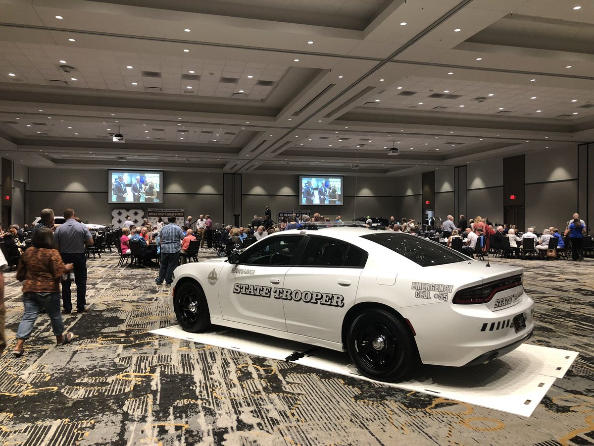NEStatePatrol's tweet photo. Kicking off a new month of the #NSPSummer Tour alongside @KearneyPolice @BuffaloCountySO at the law enforcement appreciation dinner!
📍Kearney - Buffalo County
#PatrolTheGoodLife https://t.co/v5Qu2bNdbN