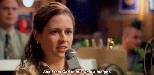 yo con val right now después de hablar de todo con unos chips con salsa y margaritas