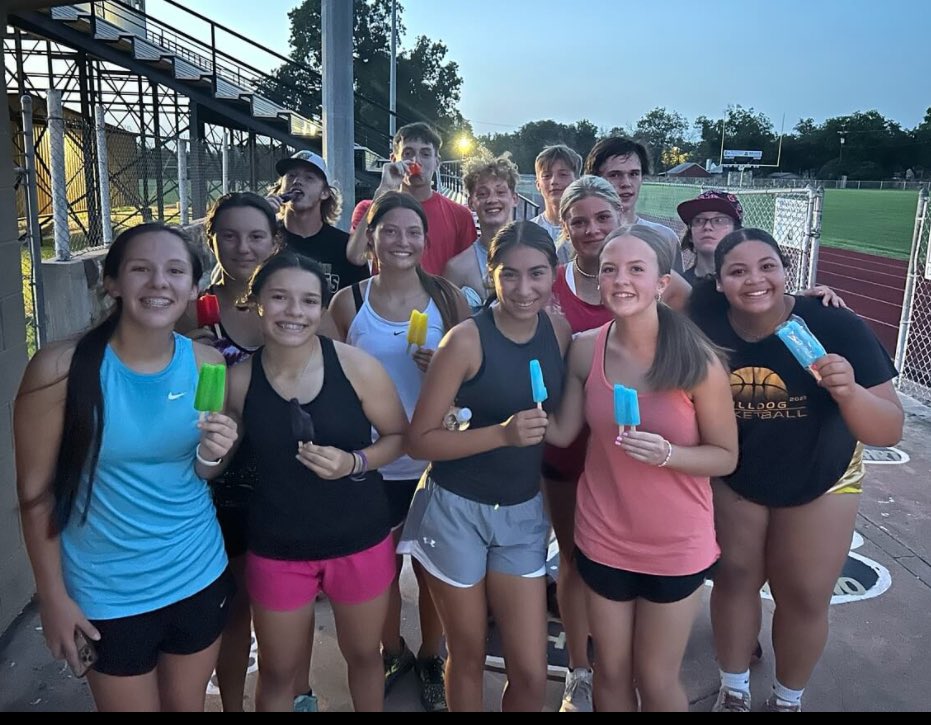 Brady XC has kicked off. Wishing you all the best!!! Let’s run….<a href="/coachv32/">C.J. Villegas</a> <a href="/cdockery8130/">Candice</a> <a href="/CoachJRRoberts/">Jaron Roberts</a>