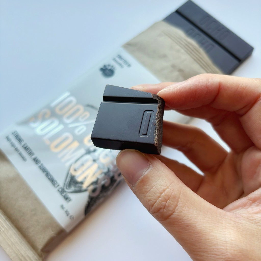beantobar_nz's tweet photo. We LOVE hearing from 100% lovers! 🖤 A chat from our website this week:

🗣️ "You have such a brilliant selection... NZ does so many things better than Australia!!"

We laughed! Thanks, Elizabeth. 😁 Sorry Aussies, we love ya!

#beantobar #finechocolate #craftchocolate #chocolate https://t.co/AR8TcJq964