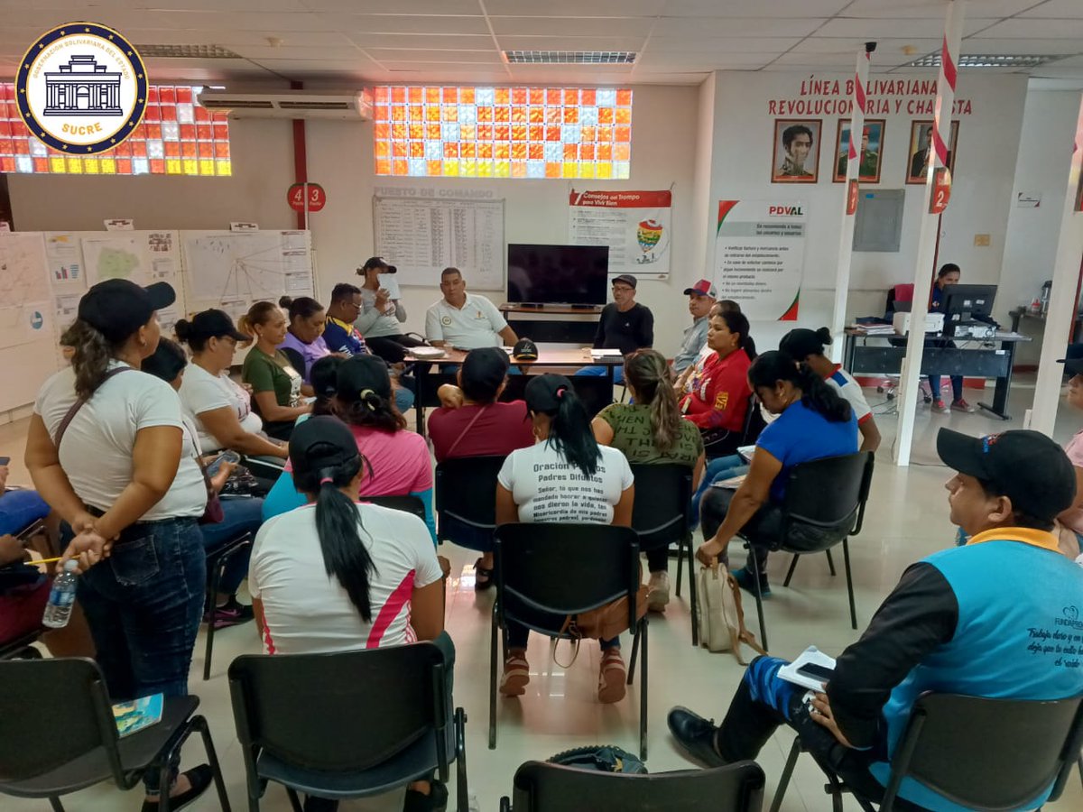 #1Ago #Sucre  Reunión Extraordinaria con el EMA Municipal de Montes y las Camaradas Responsables de las 20 #CDA   con el fin de seguir fortaleciendo las políticas Alimentarias en nuestro pueblo Sucrense. #PuebloDeJusticia <a href="/NicolasMaduro/">Nicolás Maduro</a> @GPintoVzla <a href="/MelendezPedro86/">Pedro Meléndez</a>