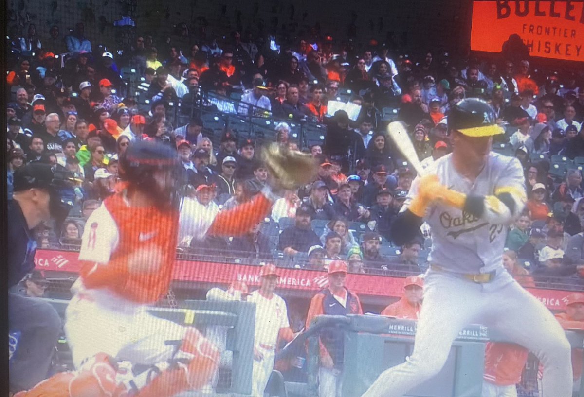 JWonCATCHING's tweet photo. 4 OF THE TOP 5 FASTEST AVERAGE EXCHANGES FROM 
BB SAVANT
(Vasquez Bailey Higashioka Moreno) These are all on SB attempts of 2B. Each one extends to catch the ball verses letting it travel &amp; catching it deep. In most cases this is not what is being taught or drilled, but it IS how https://t.co/SJf23jkthB