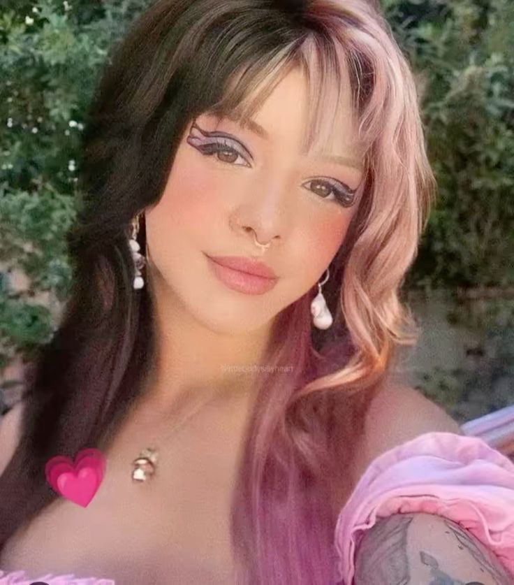 PrincessNiyyaaa's tweet photo. Melanie is so beautiful, IM CRYING😭 https://t.co/78L4X0Sk0n