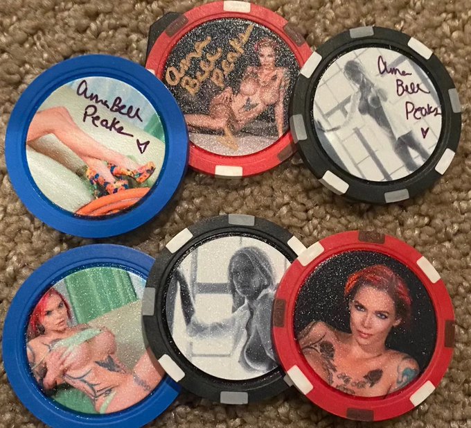 It’s summertime! I freaking love golf, Here the hottest golf ball markers you can get your hands on!