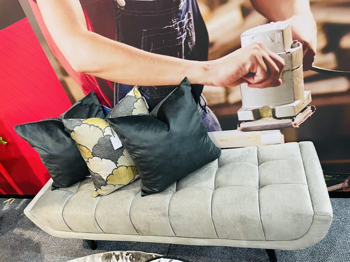 OpulentIntDzine's tweet photo. Visit the @ProudlySA stand on level 5 @decorexSA and see our gorgeous custom furniture ❤️ https://t.co/RxZB1LMPu0
