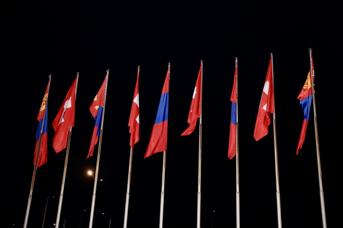 Монгол Улсын Ерөнхийлөгч Ухнаагийн Хүрэлсүхийн урилгаар Швейцарын Холбооны Улсын Ерөнхийлөгч Виола Амхерд Монгол Улсад төрийн айлчлал хийхээр хүрэлцэн ирэв. Энэ айлчлал нь Швейцарын Холбооны Улсаас Ерөнхийлөгчийн түвшинд хийж буй анхны төрийн айлчлал юм.
📎mfa.gov.mn/79553