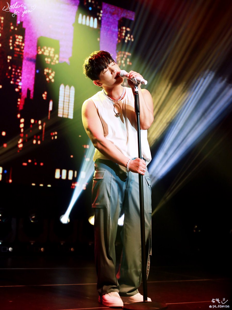 SH_03241127's tweet photo. 240727-240728 LEE MINWOO FANCON  
“Original Intention”

모든걸 다 주고 싶은 나의 그대 
눈을 감네
난 지금 그대 맘을 몰라도
조금 더 가까이서 
보고싶은 닿고싶은 
안고싶은 맘은 go away

(⸝⸝o̴̶̷᷄ ·̭ o̴̶̷̥᷅⸝⸝)♡

#신화 #이민우 #SHINHWA #LEEMINWOO #M https://t.co/rMmm855abG