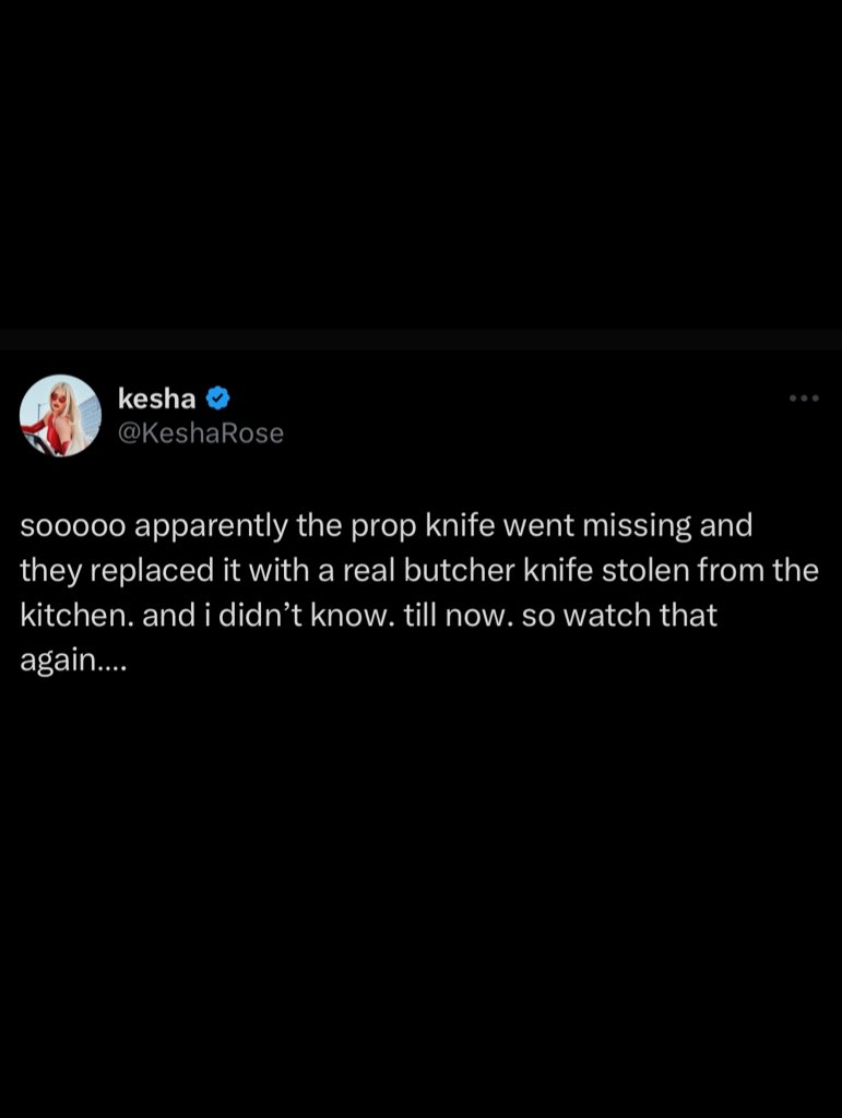 KeshaDiscord's tweet photo. Kesha reveals that the prop knife she uses during the Backstabber performances went missing and they replaced it with a real butcher knife at Lollapalooza without her knowledge https://t.co/xEKZ5diNQu