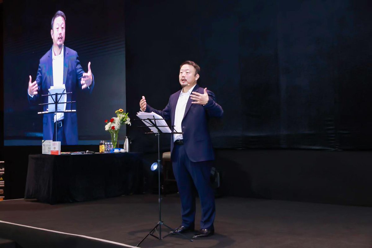 eforest2_world's tweet photo. What an amazing turnout for the MMI event in Dongguan, China! 📷 Among the enthusiastic participants are dedicated members of the eForest+ community, all eager to enhance their skills and knowledge. 
🧵1/2 https://t.co/mHDkBMybfP