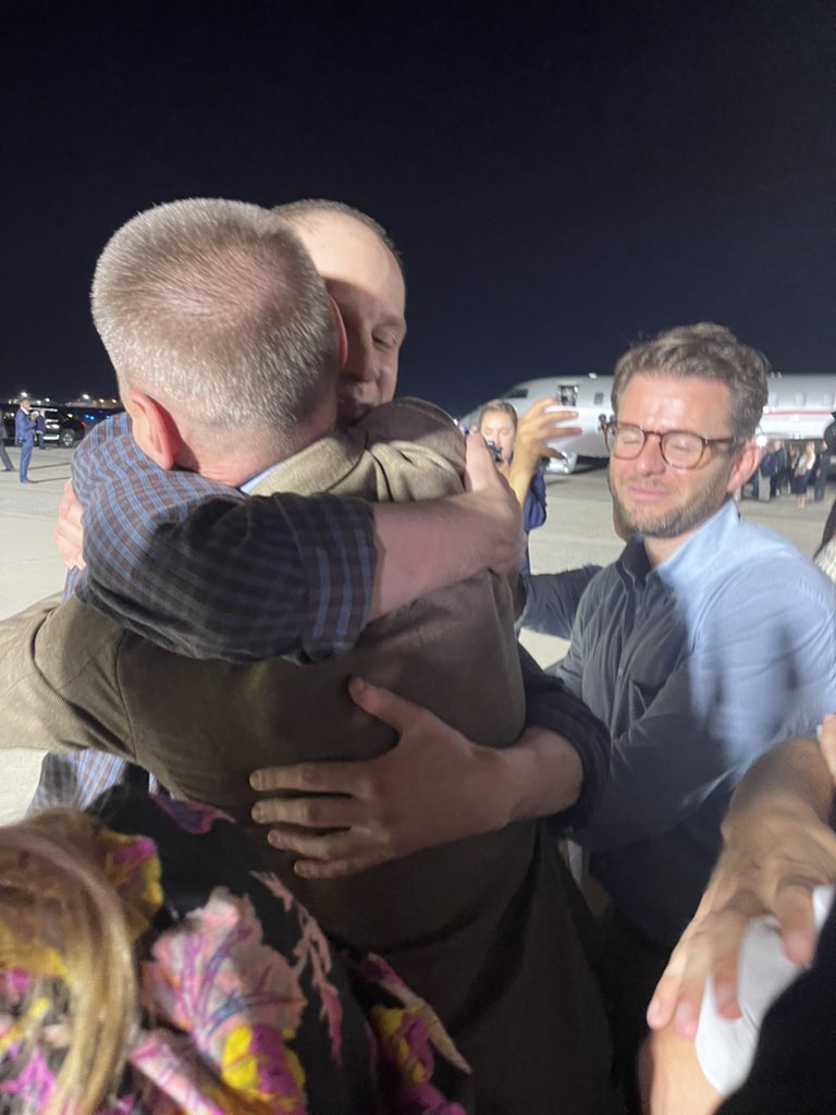 A huge <a href="/WSJ/">The Wall Street Journal</a> welcome for Evan.