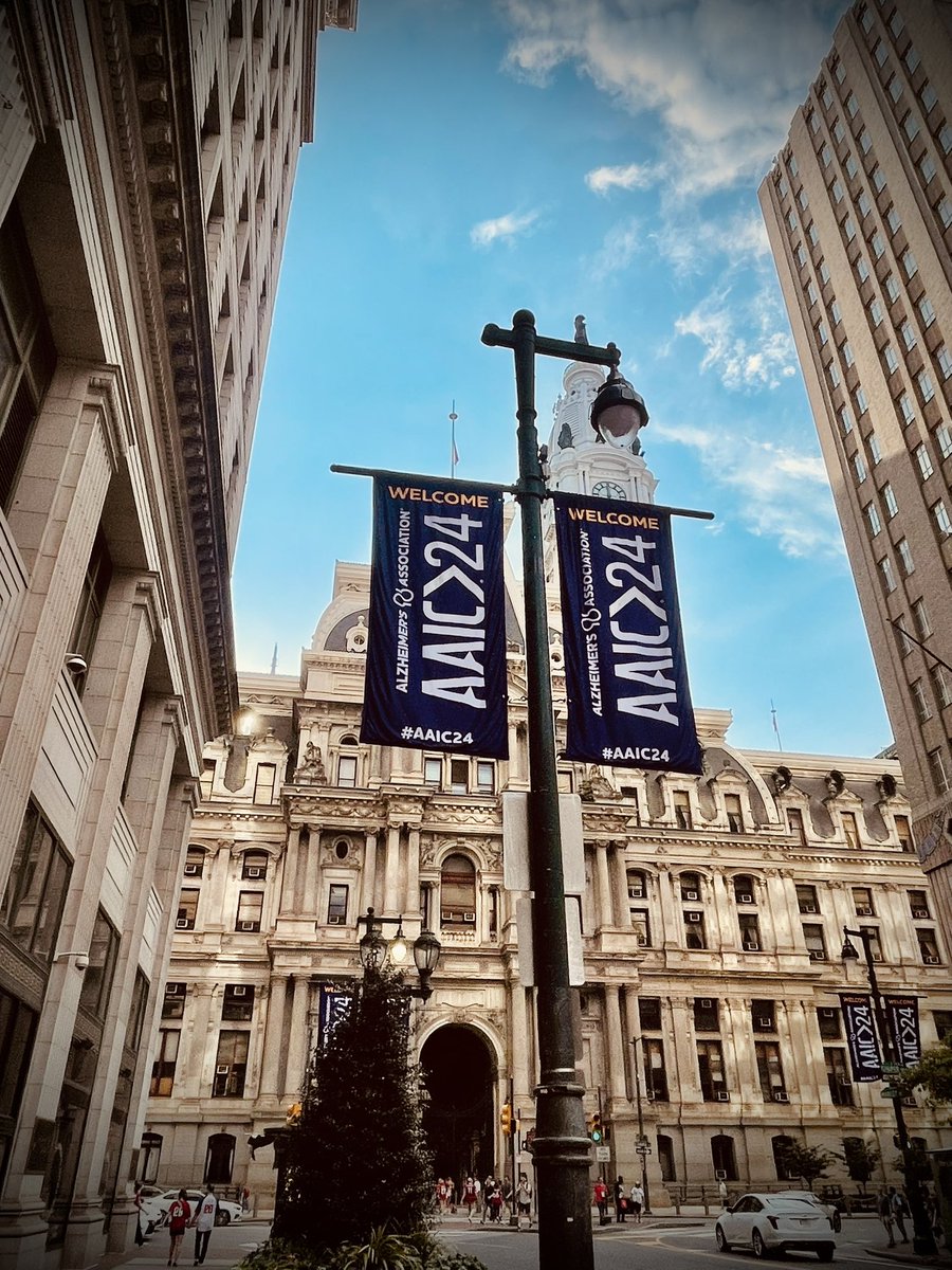 Thrilled to have shared my research about music experience and hippocampal subfields in older adults at risk for dementia at my first #AAIC2024 

The future of Alzheimer's research looks promising with so many groundbreaking discoveries on the horizon. 

#BrainHealth