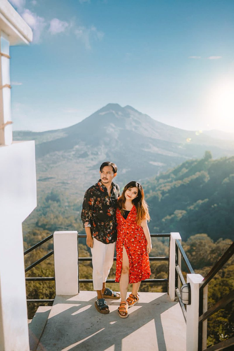 (Beberapa orang gamau nikah atau takut nikah karna mikir hal-hal yg kaya gini)

Padahal balik lagi ke pasangan kalian nanti. Alhamdulillah aku gak ngerasa kehilangan itu semua, malah disaat nikah aku merasa lbh bisa explore hal apapun, menikmati traveling &amp; menikmati hobby baru.