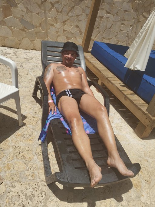 Mucho sol por ac&aacute;  #Onlyfan #sun https://t.co/U2AkvB1YlX<a href="/tag/onlyfan"class="tags">#Onlyfan</a><a href="/tag/sun"class="tags">#sun</a>