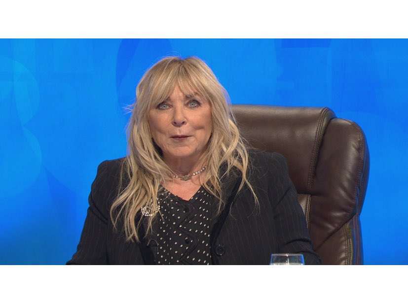 HelenLederer's tweet photo. Keeping my focus for @C4Countdown team - it’s the least I can do ( two letters)

Last #Countdown #DictionaryCorner today 2:10pm @Channel4 #letters #numbers #conundrum @ColinMurray https://t.co/vf6JMnaNRv