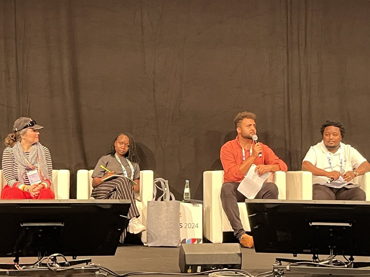 NAT_AIDS_Trust's tweet photo. Disengagement in HIV care is a global issue driven by inequalities.

At last week's #AIDS2024 Conference, @NAT_AIDS_Trust &amp; @HAPA_KENYA explored how to re-engage communities.

@JamesNPCole shares some key reflections and actions Governments must take: https://t.co/pnViiR8Vxk https://t.co/zZskx54Lad