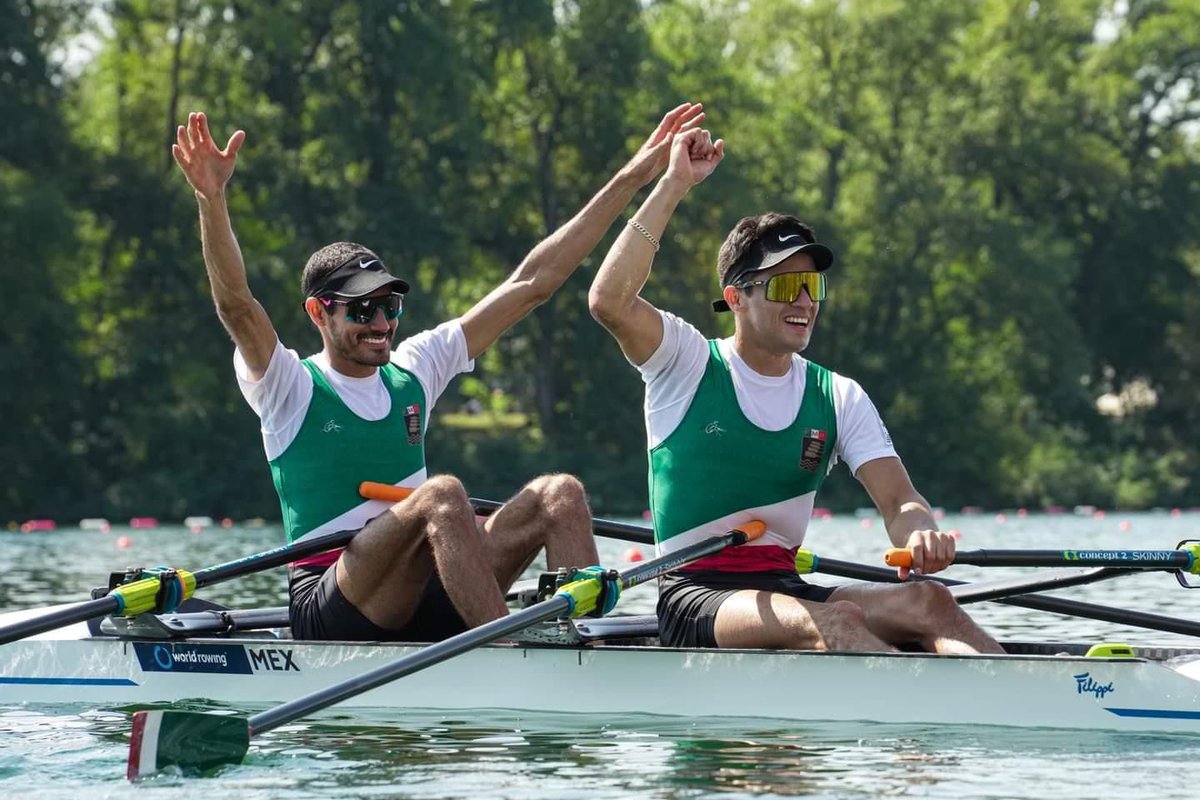 PicksEnCancha's tweet photo. TOP 10 MUNDIAL 🛶 

Los mexicanos Alexis López y Miguel Carballo finalizaron su participación en #Paris2024 en el lugar 10 de remo doble 🔥🇲🇽 https://t.co/Kgicc5FA4l