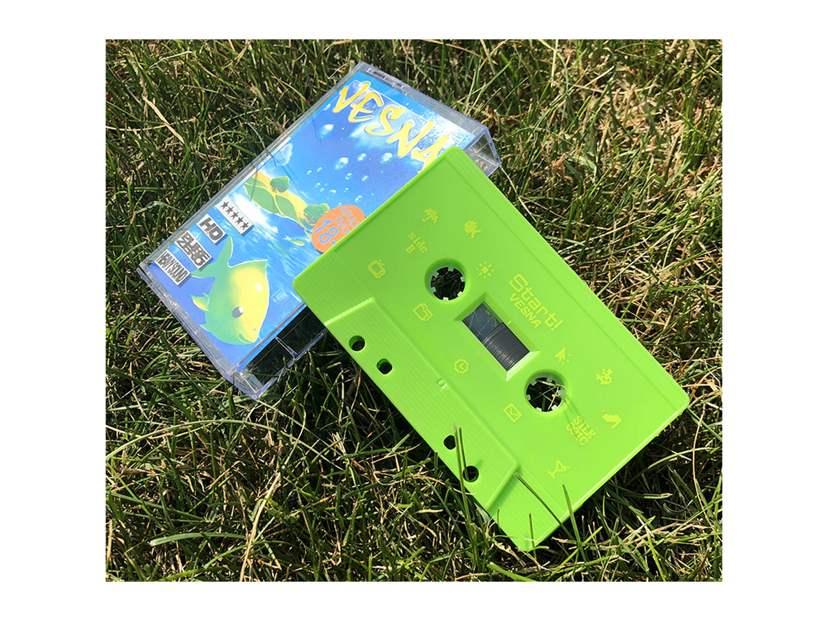 My first album was released by Silk Sounds @silksounds_1990 on these nice cassettes, with 2 new tracks, stickers and hidden art on board (details on the bandcamp). The design was created in collaboration with Mr. Ahero <a href="/aherointl/">ahero 🫧</a>. 
Hope you enjoy it 🫧

ve5na.bandcamp.com/album/start-2
