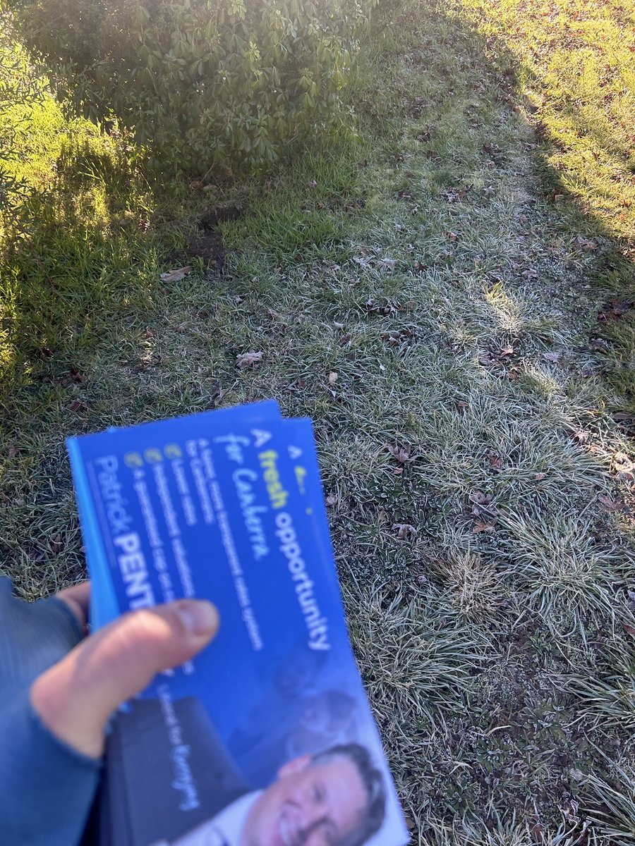 PatrickPentony's tweet photo. I am in the privileged position to be able to campaign 7 days a week, usually I chop and change between, door knocking, letterboxing and campaign stalls at the local shops. Today in Olympic spirit I decided to try a (just shy of) marathon letterboxing stint. Doing Campbell #cbr https://t.co/LadydHUeuh