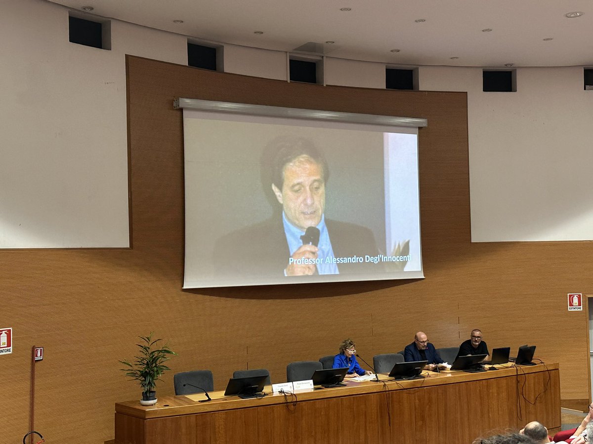 isocs30's tweet image. We’re remembering Prof. Giuseppe (Pino) Capozzi and Prof. Alessandro Degl’Innocenti. The memorial in chaired by Maria Paola Bonaccorsi and Claudio Santi. They were amazing chemists and beloved mentors
#ISOCS30