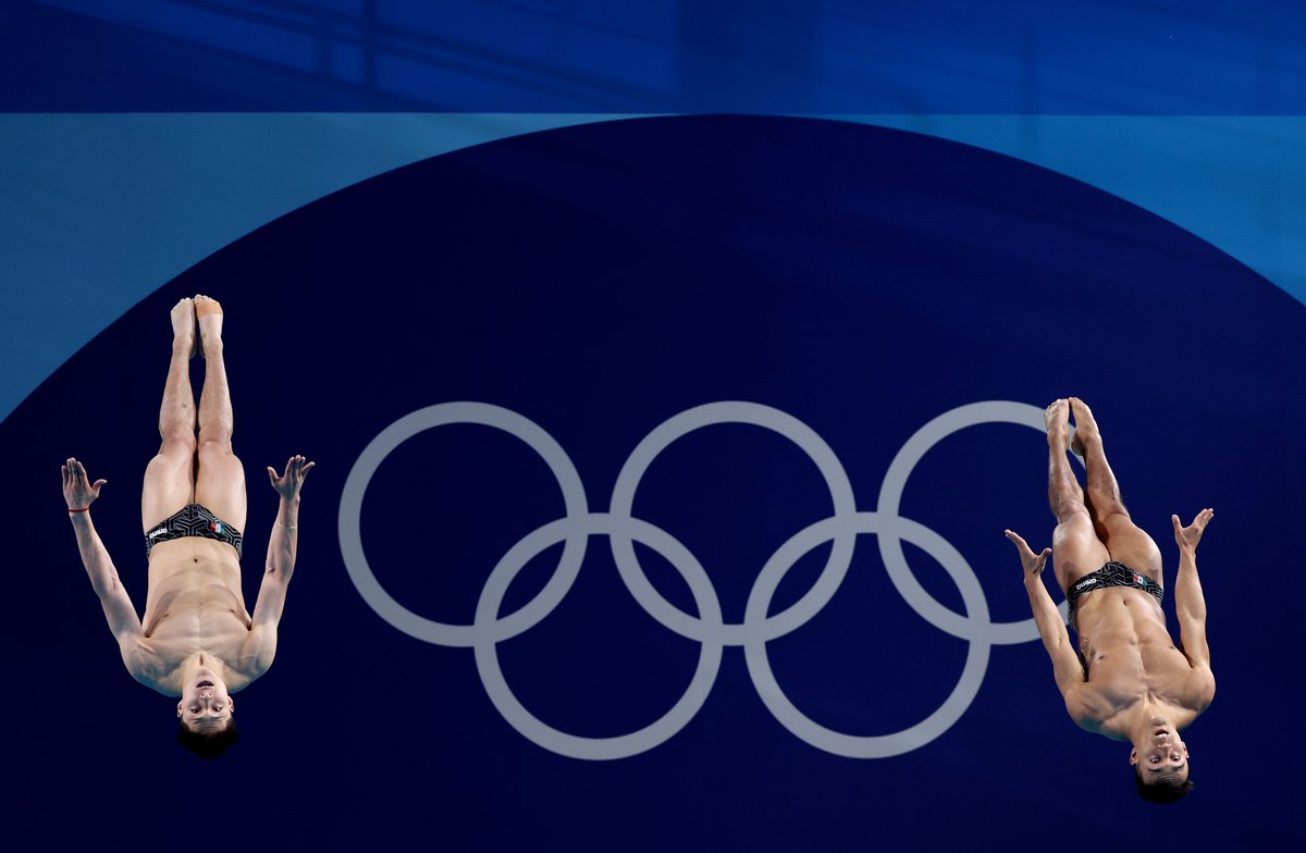 ¡MEDALLA DE PLATA PARA MÉXICO EN SALTOS! 🇲🇽🥈

Osmar Olvera y Juan Celaya quedaron segundos en la prueba de saltos sincronizados trampolín 3m.

¡HISTÓRICO! 🔥

#JuegosOlímpicos #Paris2024 | <a href="/COM_Mexico/">Comité Olímpico Mexicano</a>
