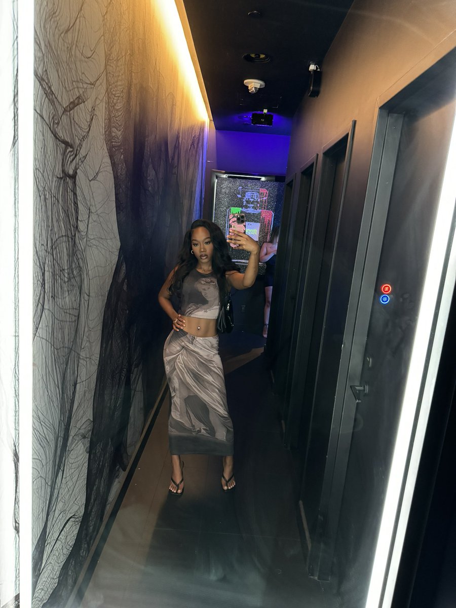 kaizenleo_'s tweet photo. bad in real life #straightfromthecameraroll https://t.co/v2sU1A7opm