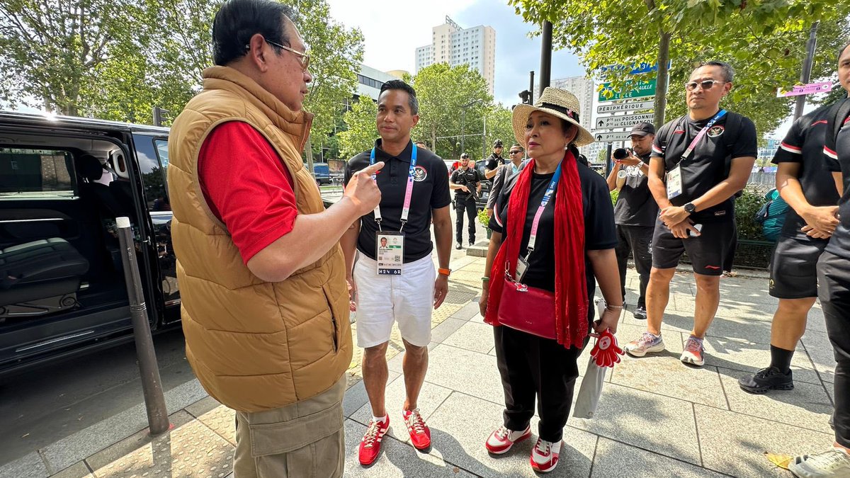 anindyabakrie's tweet image. Terima kasih nasihat, doa, dan dukungannya Pak SBY. Semoga atlet kita sukses berjuang mengharumkan nama Bangsa Indonesia.

#SBY #Olimpiade #olimpiadeparis2024 #CdMParis2024