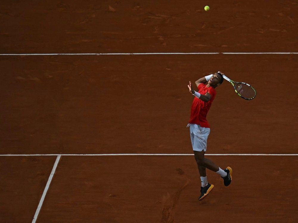 calgaryherald's tweet image. Canadian tennis star Félix Auger-Aliassime advances to men's singles semifinal at 2024 Olympics
calgaryherald.com/sports/olympic…