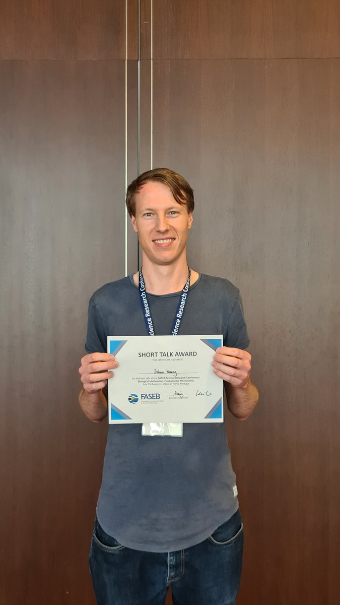 Was a privilege to present our work on protein methylation of the translational machinery at #BioMethylSRC. Very grateful to have had the chance and to have received a prize for my talk! Always a fantastic conference with so many amazing people.