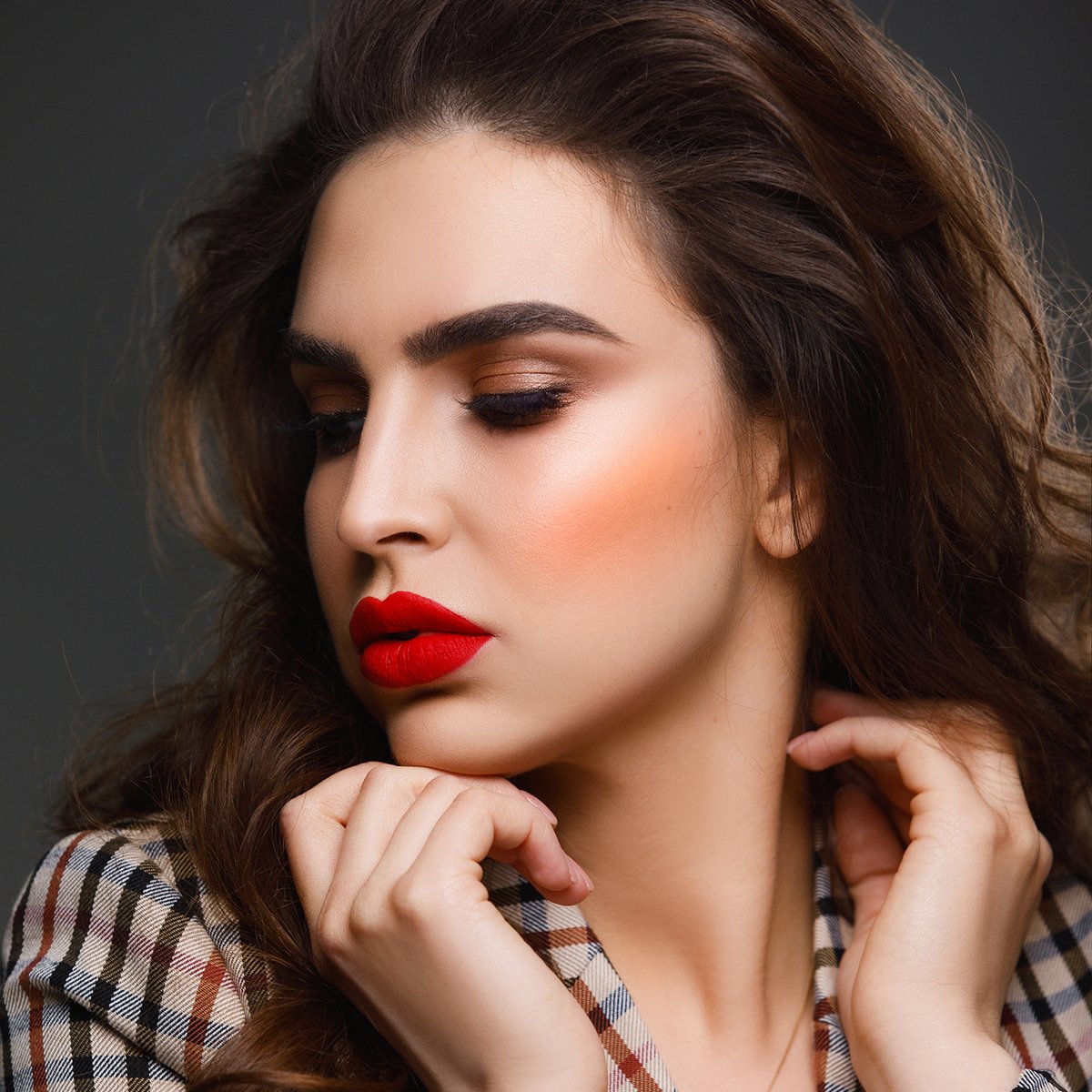 StarStruckbySL's tweet image. The best-selling shade that's got everyone talking!
Formulated without parabens, D5, mineral oil, and UV filters, emphasizing a clean and skin-friendly product.
.
#KnowWhatYouWear #FaceEssentials #Contour #facecontour #blush #summerEssentials #sunnyleone #defineyourdesire