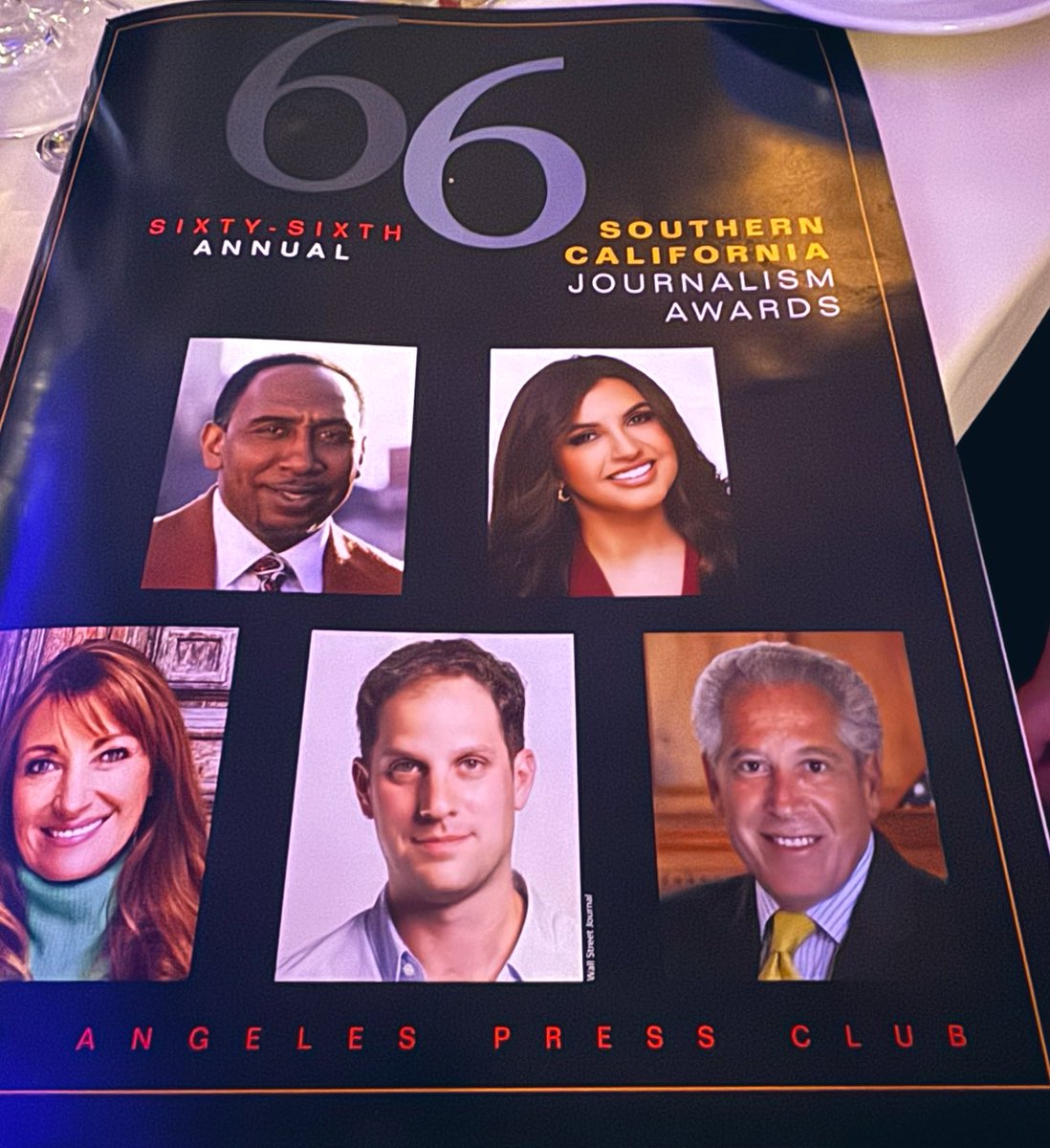 AmandaSalas's tweet image. So happy for #EvanGershkovich and his family! #IStandWithEvan 🙏🏽