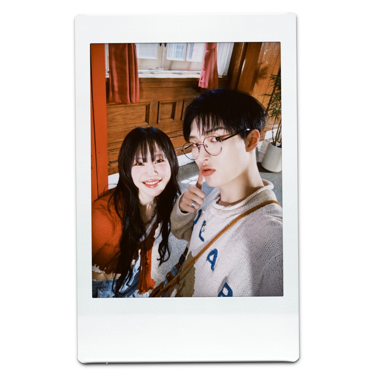 ATAREAOFFICIAL's tweet photo. 미란이 (MIRANI) – Hit Me Up (Ft. 민기(ATEEZ))

2024.08.07 6PM KST
D-5

@kimmirannnnnnni
#MIRANI #미란이 
#HitMeUp
#MINGI #민기 #ATEEZ #에이티즈
#ATAREA #앳에어리어 https://t.co/m9DvgYlGC1