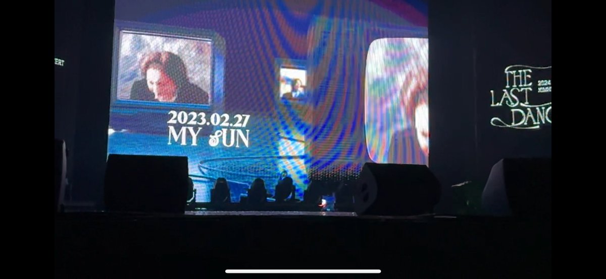 illublue's tweet image. There’s a section in the concert where they look back at his albums and the year… Japan was different from Seoul and Mexico. He took out My Sun and substituted it with Hanamichi.. and added This is Love to 2019. Also took out Childlike 2023