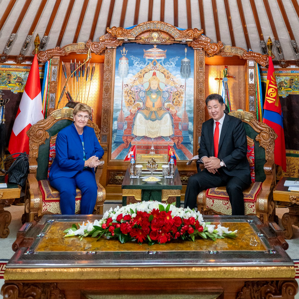 I would like to thank <a href="/UKhurelsukh/">Ухнаагийн ХҮРЭЛСҮХ</a> for the warm welcome in #Ulaanbaatar and the joint discussions on the future shape of our countries' bilateral relations and the global security situation.