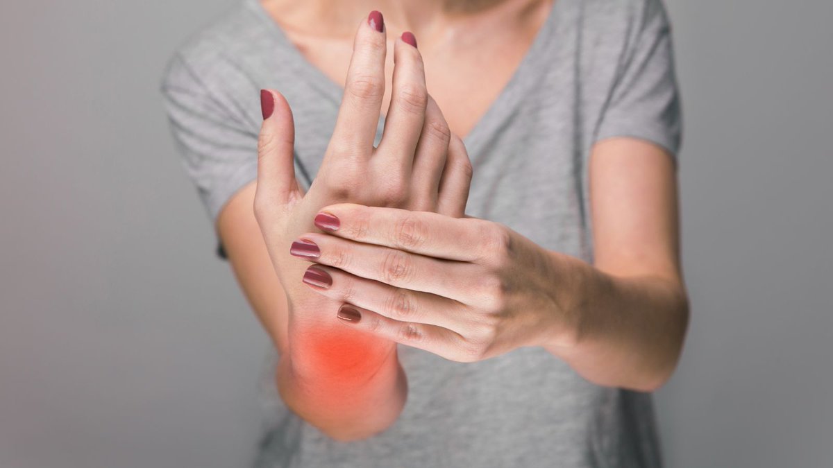 Identifican el perfil molecular de los #pacientes con #artritis reumatoide con mayor riesgo cardiovascular uco.es/servicios/actu… vía <a href="/Univcordoba/">Universidad Córdoba</a>