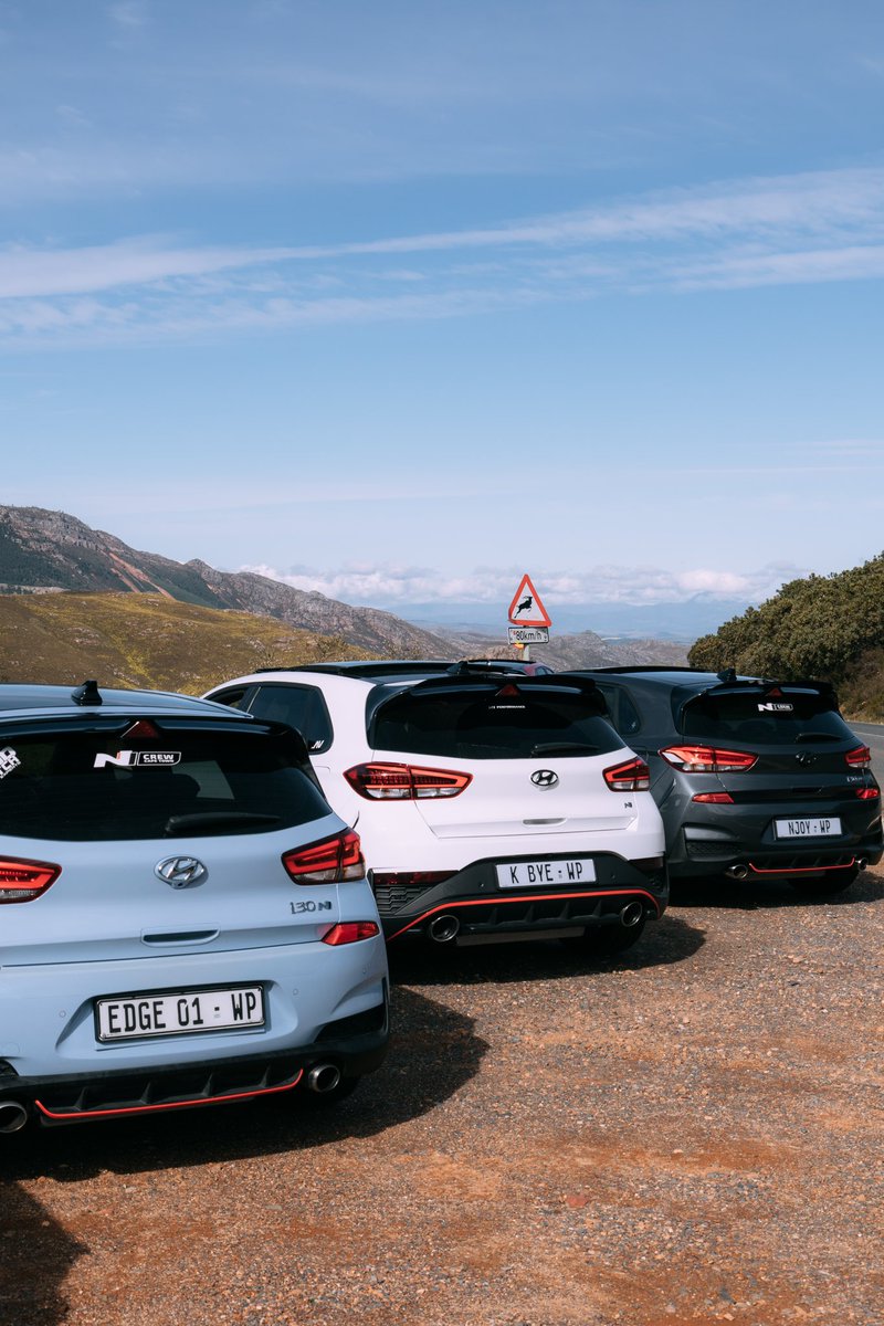 JadonHansen's tweet photo. @ndou_3 @3_senne Rear end is a lot more flashy than your newest GTI/R and even Audi rear ends 🤷🏼‍♂️ in my opinion https://t.co/DwPThNYYUa