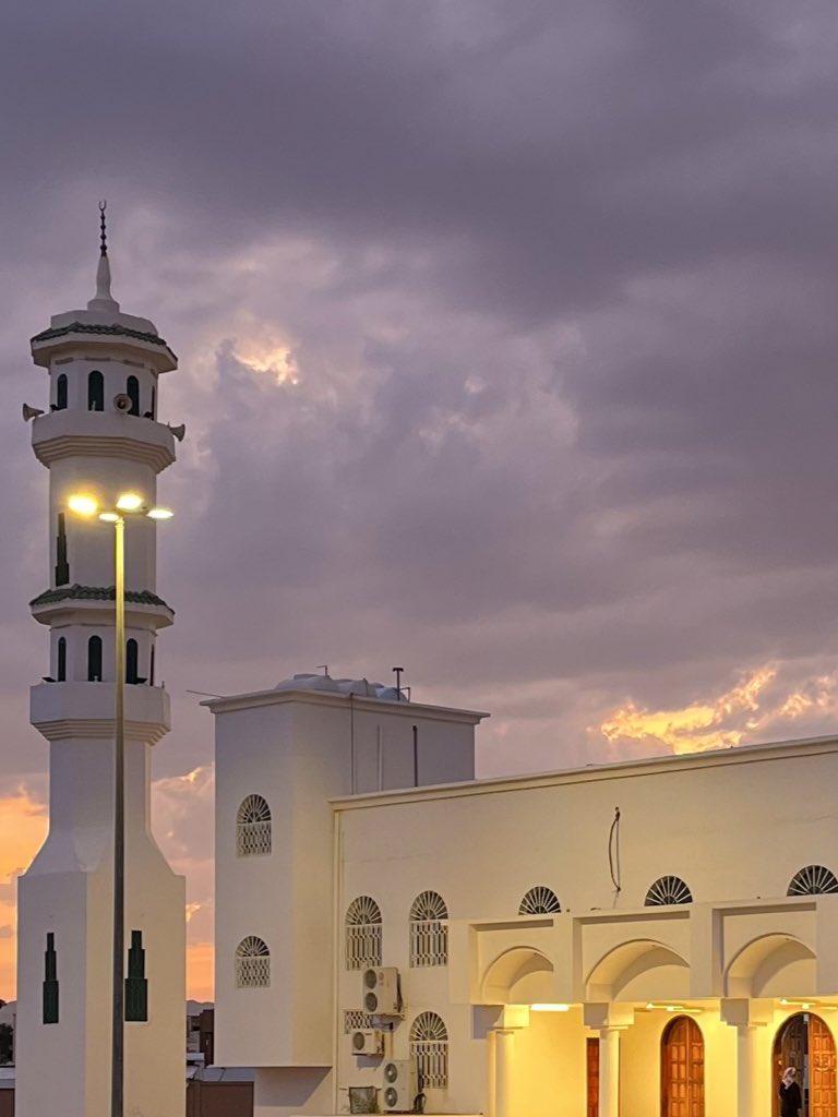 فهد بن محمد tweet media