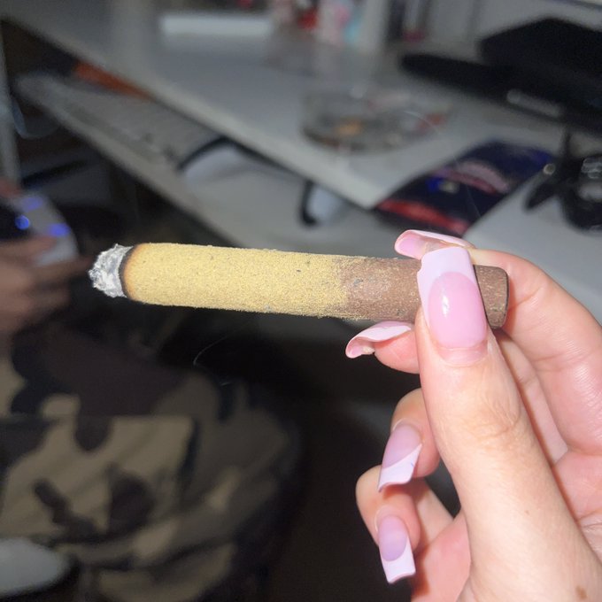 I hope this makes me feel better 😙 https://t.co/5QItKodKcg