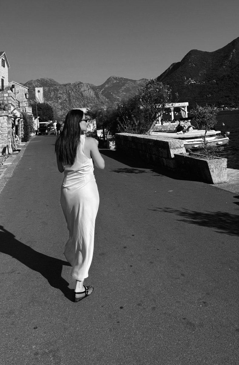 Bugün biraz siyah beyaz ➖