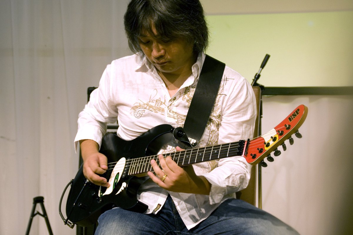 summerofsonic's tweet photo. Happy Birthday to our good friend @crush40, a fantastic musician and Sound Director for the #SonicTheHedgehog series. He's supported and attended Summer of Sonic a number of times over the years - what were your fondest memories?

Let's all send our best wishes! 🎁 🎂 🎉 https://t.co/pIbi2GmSQ3