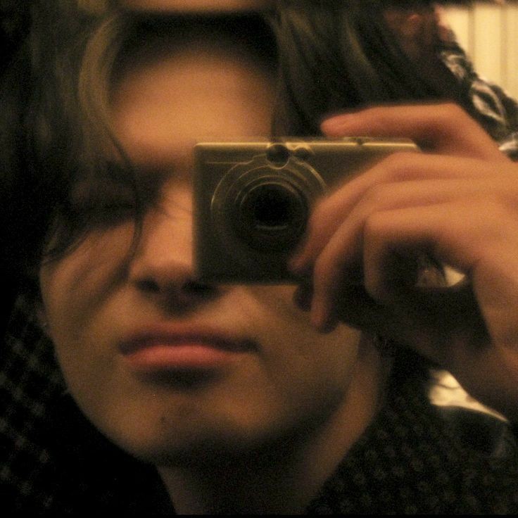 day 21 !

⤷  hi i'm cole ᵎᵎ
𖥻 looking for interactive moots ᵎᵎ

🪼 ~ abt me

⤷ she / her 
⤷ new to #stantwt &amp; #kpoptwt
⤷ '09 liner
⤷ i'm a carat &amp; engene but any fandom is welcome ᵎᵎ
⤷ biases/ults in photo
⤷ like/rt to be moots ೀ

♥ / rt are highly appreciated  ᵕ̈