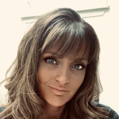 KerbeRedus's tweet photo. #NewProfilePic https://t.co/1w64fHGBOj