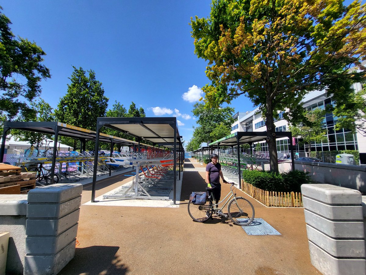 Laura Laker (@laura_laker) on Twitter photo And thanks to my guide, Corentin, from <a href="/ParisEnSelle/">Paris en Selle</a>, for taking time in his lunch break to show me around the city last month! There were 3000 new bike parking spaces at stations introduced in the city ahead of the Games. This is new permanent parking at the Stade de France And thanks to my guide, Corentin, from <a href="/ParisEnSelle/">Paris en Selle</a>, for taking time in his lunch break to show me around the city last month! There were 3000 new bike parking spaces at stations introduced in the city ahead of the Games. This is new permanent parking at the Stade de France