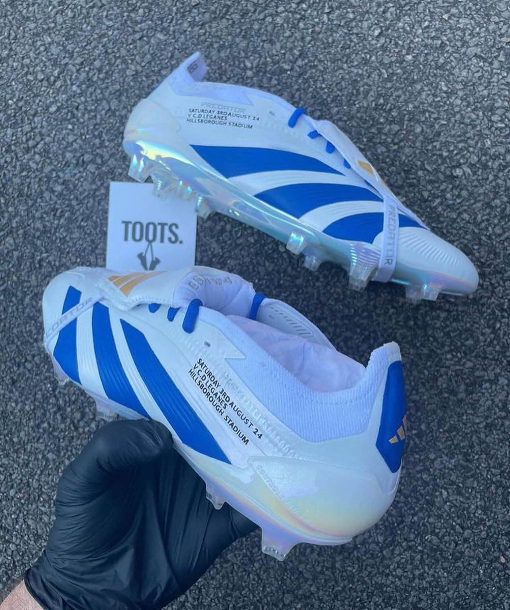 YesWeCrann's tweet image. Liam Palmer’s custom boots for his testimonial this weekend are absolute belters 😍 #SWFC