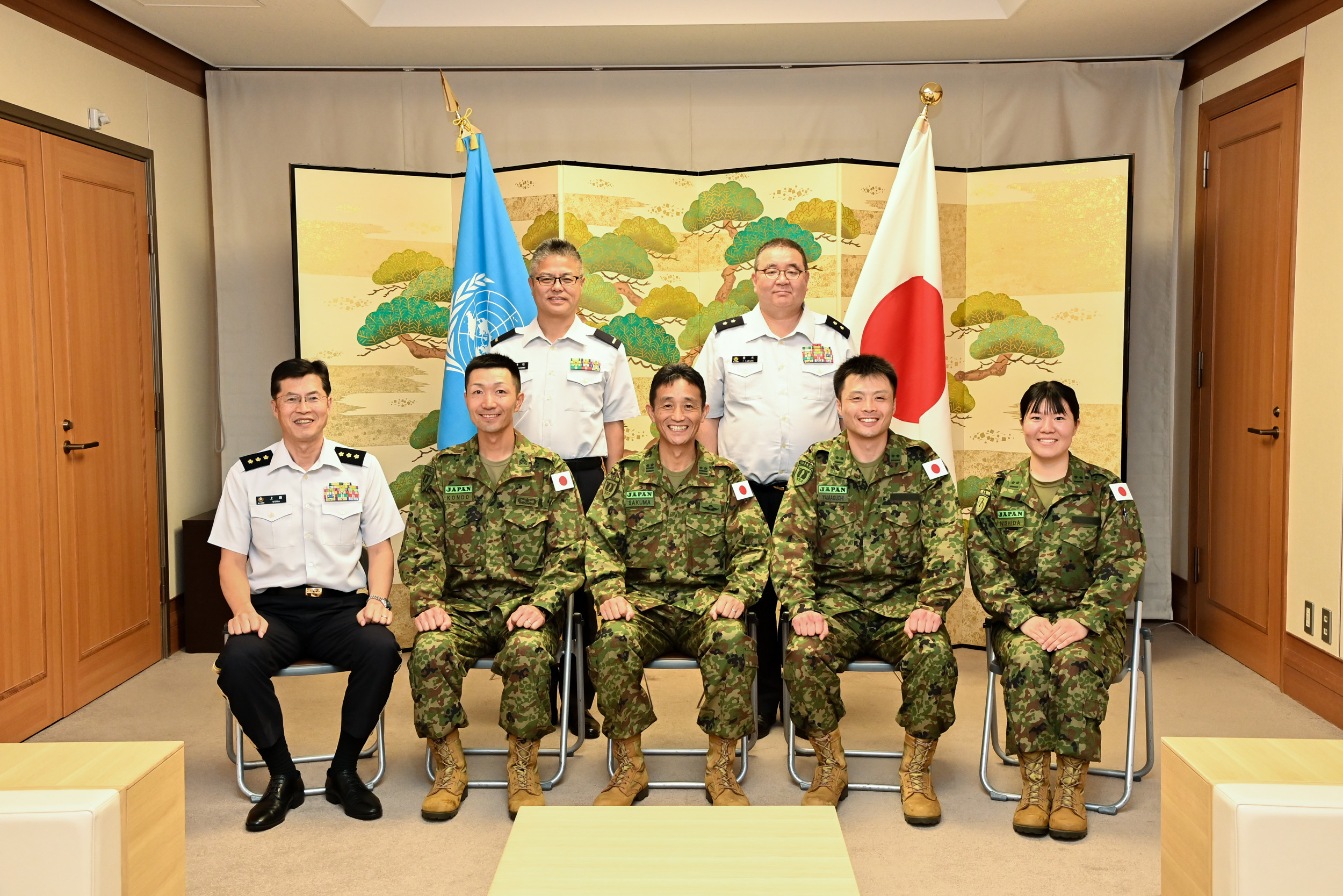 Amazon.co.jp: 陸上自衛隊幹部学校資料 M.T.P.業務管理教育 会議