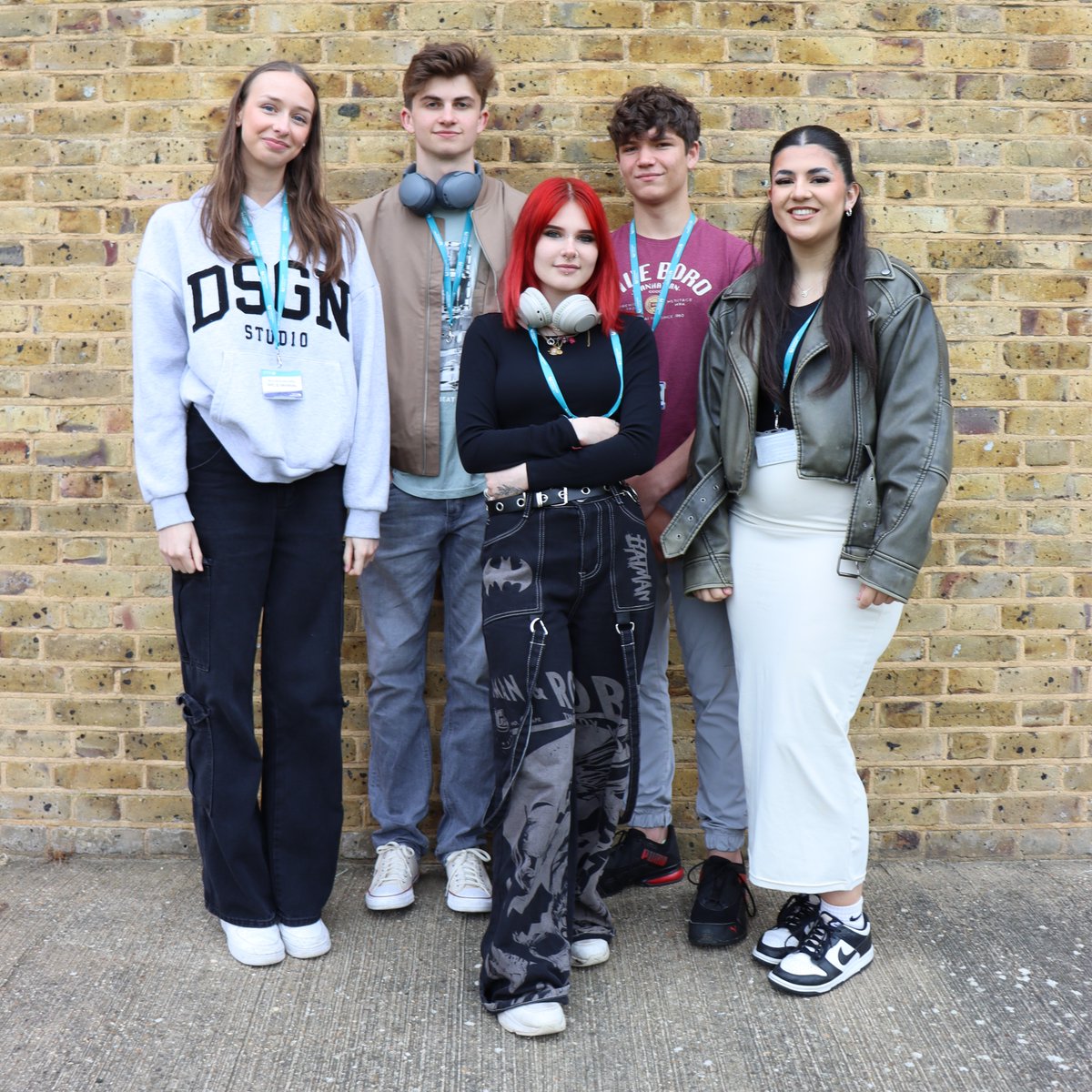 Enrolment is now open! 📣

Please check your emails for enrolment instructions. You must upload your exam results by 2pm on Friday 23rd August for priority enrolment!✨

🔗colchester.ac.uk/online-enrolme…