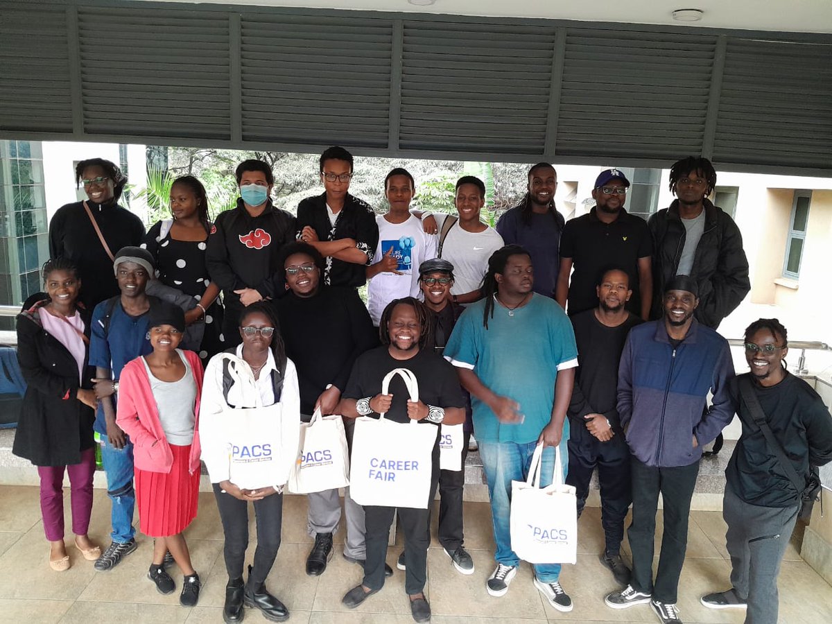 Fallohide tweet media