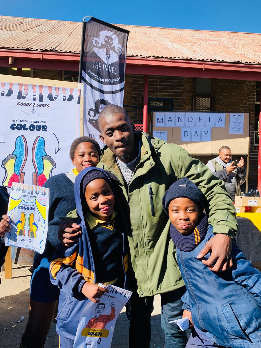 _ThePanel's tweet image. We went to visit the pupils of Rekgonne Primary school this week and celebrated 67 minutes in colour. 👨🏽‍🎨🎨🖌️