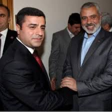 munibe_ayd's tweet photo. “Kurt’un çobana, Türk’ün Arap’a ihtiyacı yok.”
#milliyas https://t.co/VEeIkiM4GG